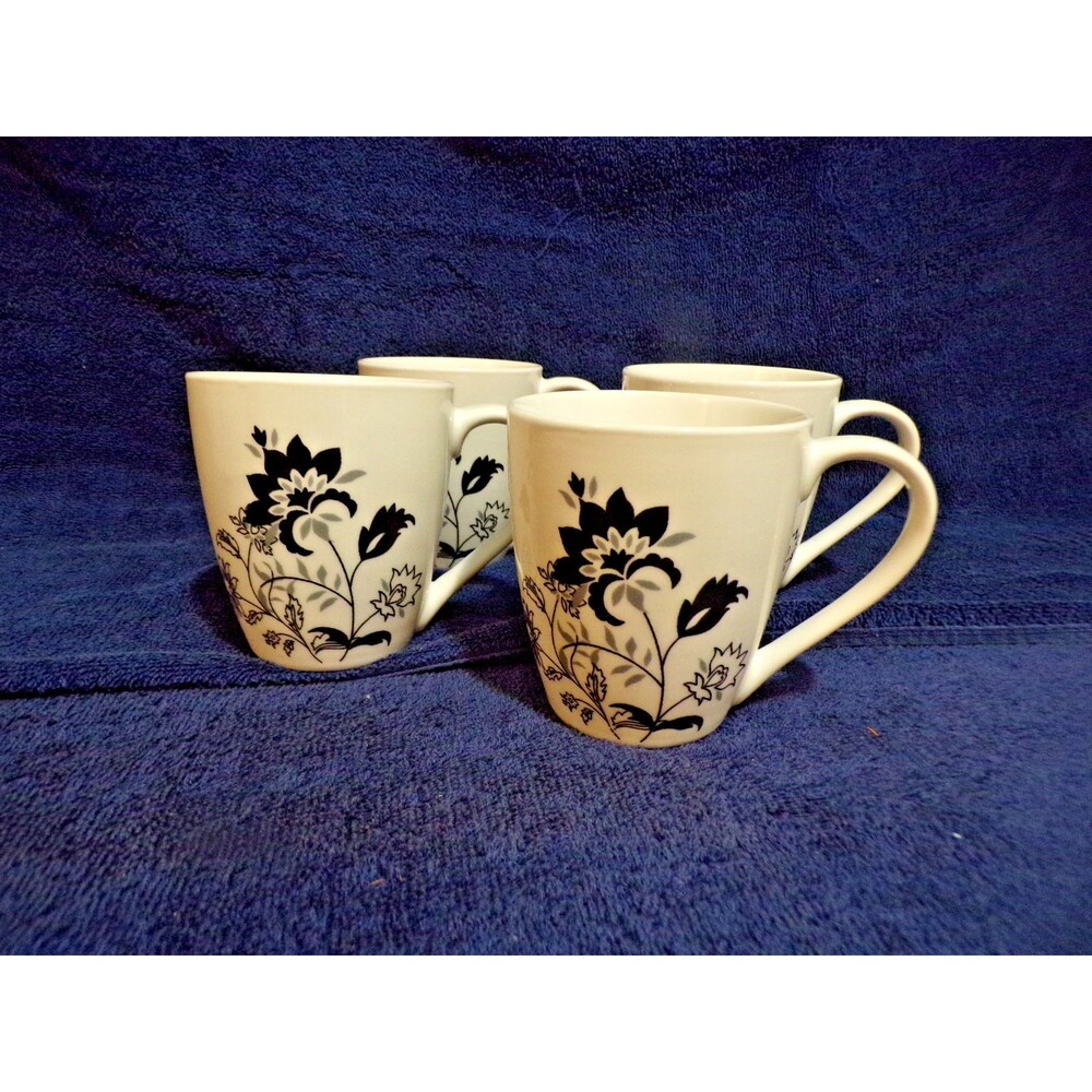 Gallery "Rebecca" White & Black Coffee Mugs Set of 4‎